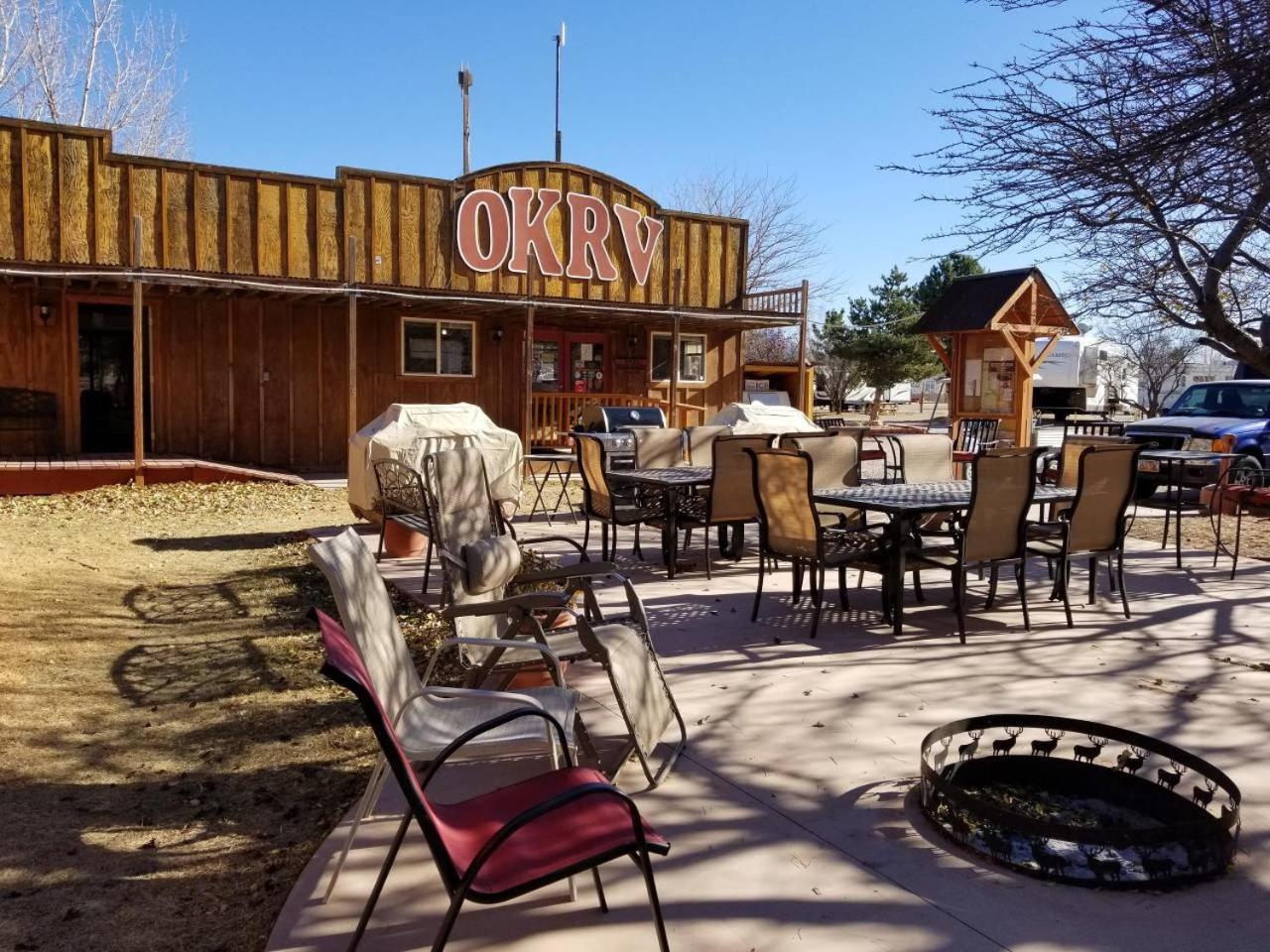 Ok Rv Park Family Tipi Ok1 Hotel Moab Exterior foto